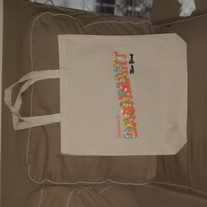 DASH tote